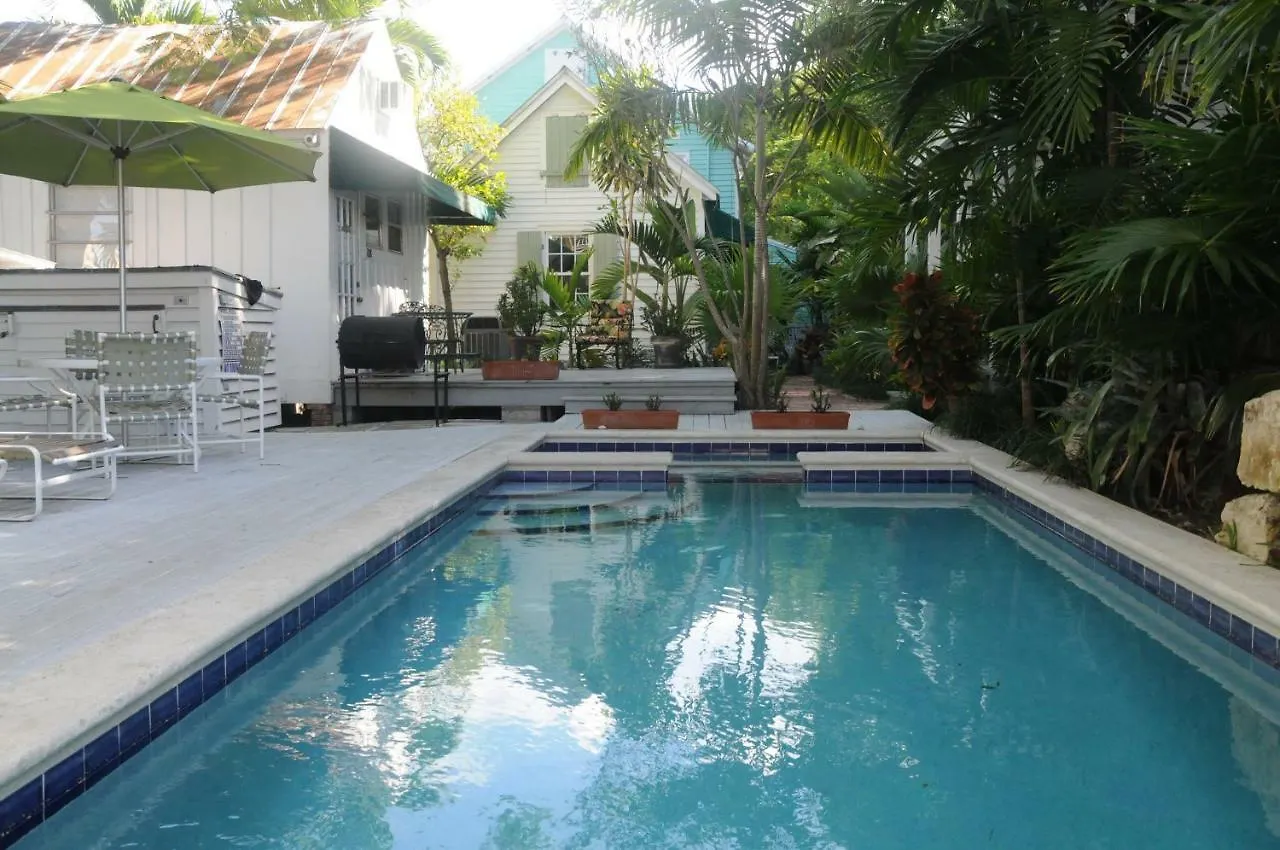 Holiday home Bahama Gardens - Cigar House Villa Key West